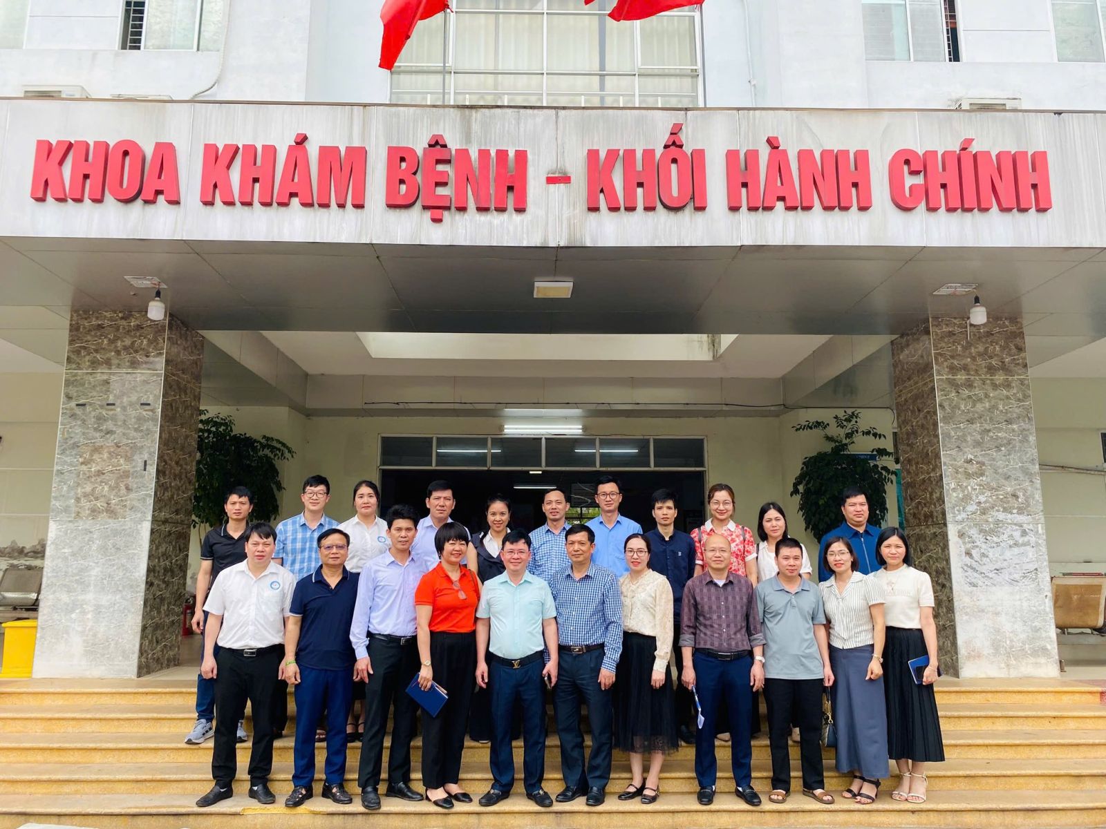 ĐOÀN CÔNG TÁC CỦA TTYT TÂN YÊN THĂM QUAN HỌC TẬP MÔ HÌNH BỆNH ÁN ĐIỆN TỬ TẠI TTYT HUYỆN TIÊN DU – BẮC BINH